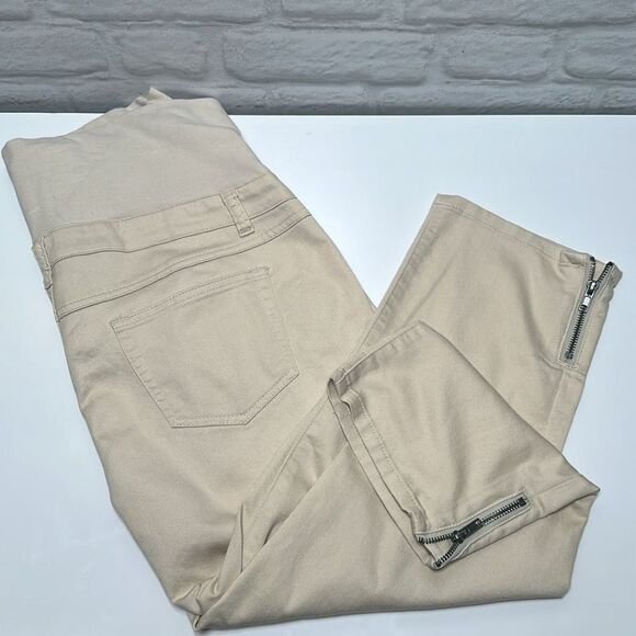 Thyme maternity beige capri pants with zippers XL - Picture 2 of 3
